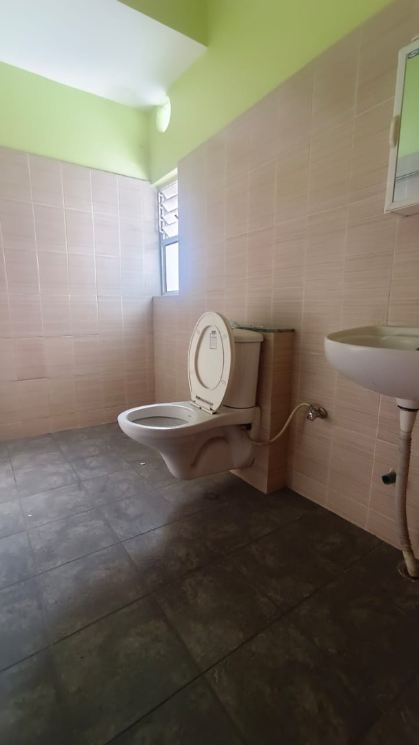 Unfurnished 3bhk in Ajanta Path, Beltola, Guwahati, Assam, India for Rent